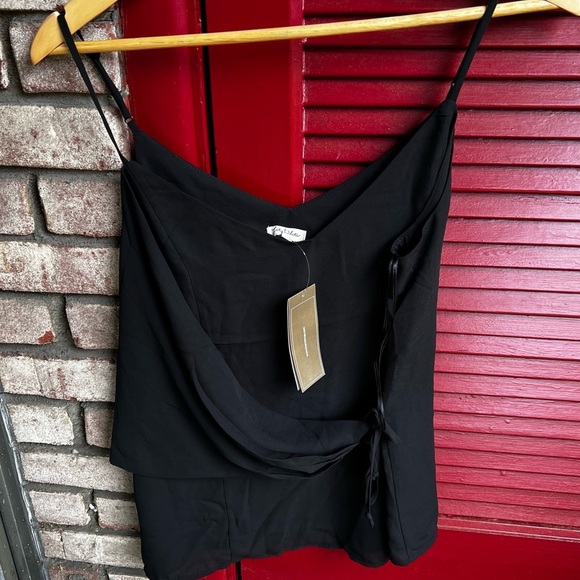 Lily white Francesca’s black side tie skinny strap tank top - women’s medium - Picture 3 of 8